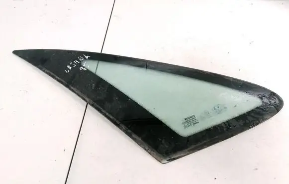 Renault Laguna I Rear side window