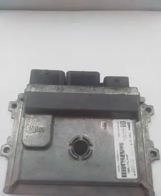 Peugeot 208 Engine control unit/module 9807827980 HW9800915880
