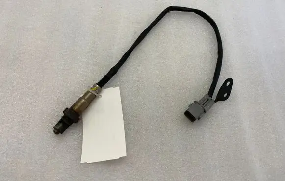 KIA Sportage Lambda probe sensor 392102B375