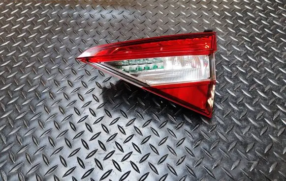 Skoda Superb B8 (3V) Tailgate rear/tail lights 3V5945308C