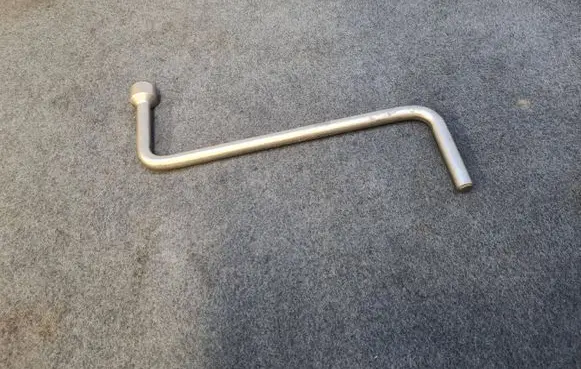 BMW X5 E53 Wheel nut wrench 1095831