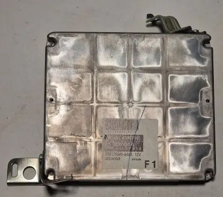 Toyota Corolla Verso AR10 Engine control unit/module 896610F010 1758006463 MB1758006463