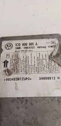 Skoda Fabia Mk1 (6Y) Airbag control unit/module 1C0909601A 34050812 0034ED0T2UP9
