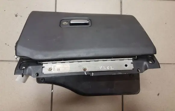 Jaguar S-Type Glove box 2R83F045F48APIA001