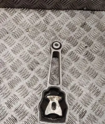 Volvo XC60 Gearbox mount 