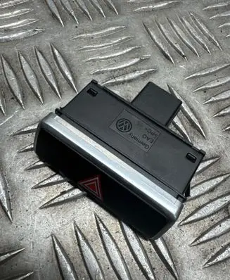 Seat Alhambra (Mk2) Hazard light switch 7N0953509C 15S08615