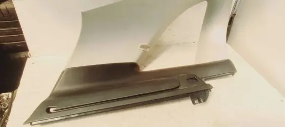 Mercedes-Benz B W245 (D)pillar trim (top) A1696900753 A1696900353