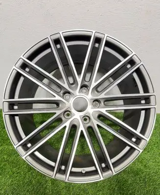 Porsche Panamera (971) R21 alloy rim 971601025AJ