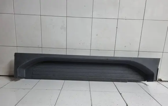 Mercedes-Benz Vito Viano W639 Other sill/pillar trim element P0099437 A6396860510