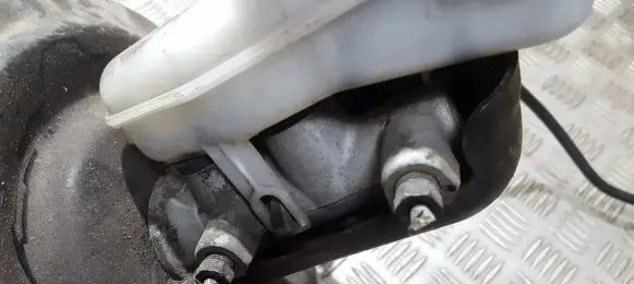 Opel Zafira A Master brake cylinder
