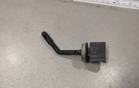 Interior temperature sensor