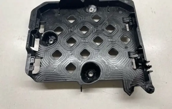 Audi Q7 4M Engine control unit holder 4M0907650C