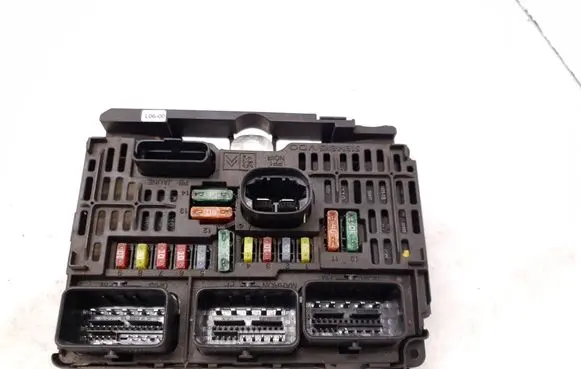 Citroen C5 Fuse module 9656086580 BSML0600 S118983006J