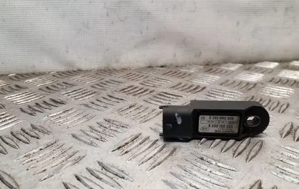 Renault Trafic II (X83) Air pressure sensor 8200168253 0281002566