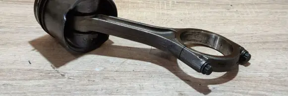 Land Rover Range Rover Sport L320 Piston with connecting rod
