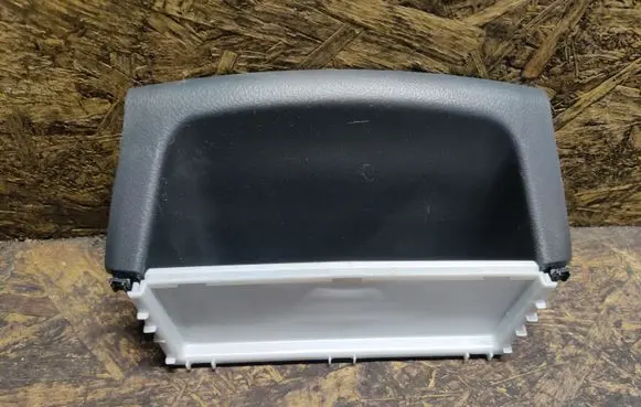 Suzuki Alto Dashboard storage box/compartment 7384268K0