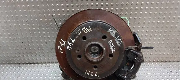 Mercedes-Benz ML W163 Stub axle 