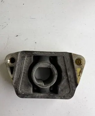 Skoda Fabia Mk2 (5J) Radiator mount bracket 0310349A