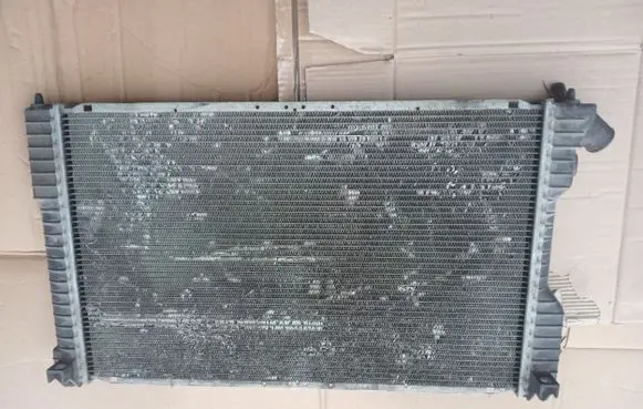 Peugeot 605 Coolant radiator 9600183080