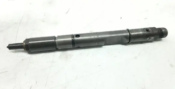 Skoda Superb B5 (3U) Fuel injector 059130201F