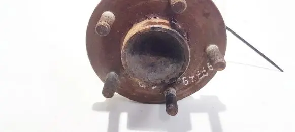 Ford Focus Rear wheel hub