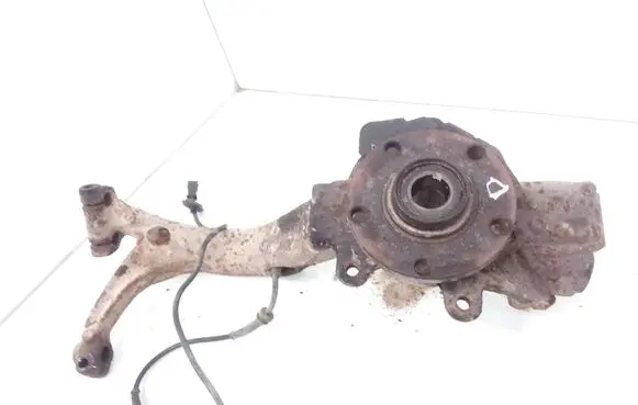 Audi A4 S4 B5 8D Front wheel hub spindle knuckle 8D0407258S
