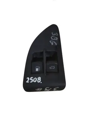 Volkswagen PASSAT B5.5 Fuel tank opening switch 1J0959833A 1J0959831A