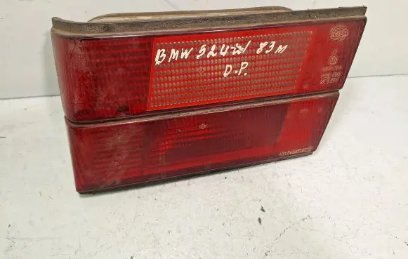 BMW 5 E34 Tailgate rear/tail lights 13400200 1379398R