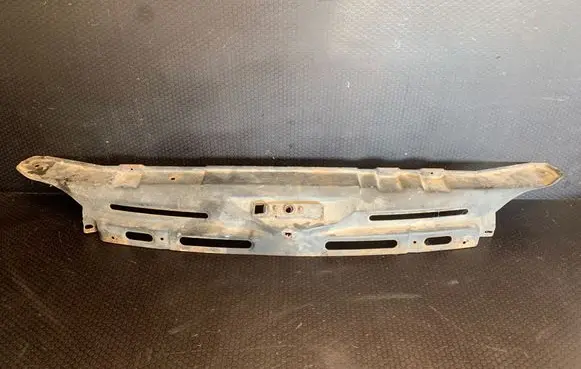 Mercedes-Benz Sprinter W901 W902 W903 W904 Top upper radiator support slam panel 