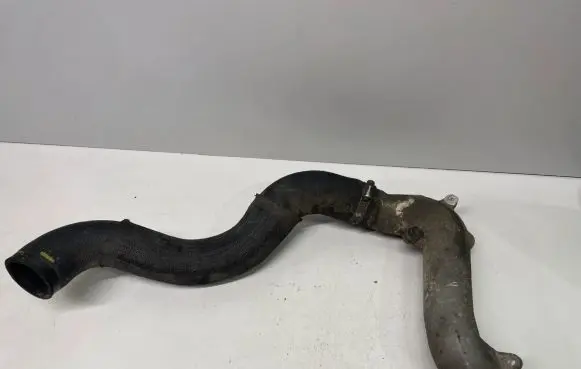 Mazda 5 Intercooler hose/pipe