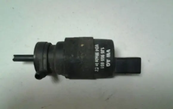 Windscreen/windshield washer pump