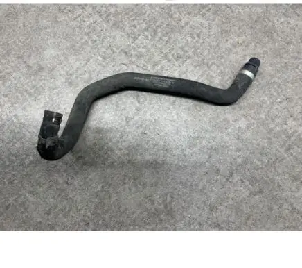 Mercedes-Benz GLS X166 Engine coolant pipe/hose A1668309900