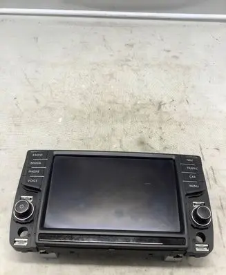 Volkswagen Golf VII Radio/CD/DVD/GPS head unit 5G0919606 STWW101E