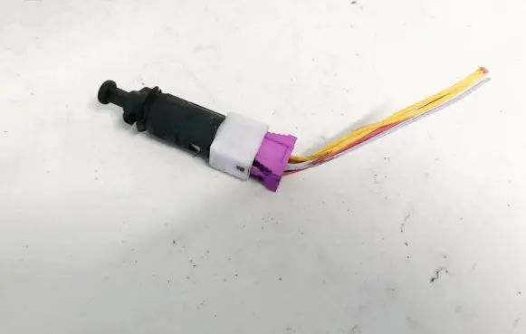 Renault Clio II Reversing light switch sensor 