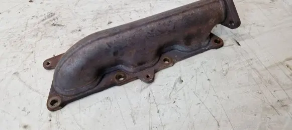 Exhaust manifold