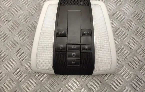 Mercedes-Benz C W204 Front seat light A2049063002 A0009055200
