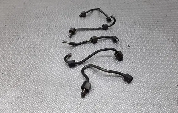 Alfa Romeo 156 Fuel injector supply line/pipe 