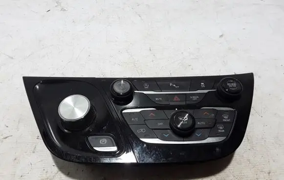 Chrysler Pacifica Air conditioner control unit module 6EV471X8AB