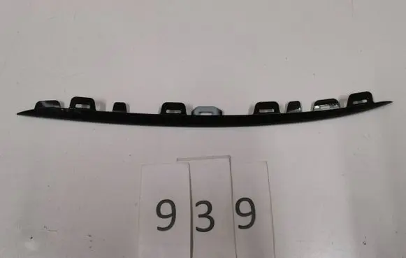 Mercedes-Benz V Class W447 Front bumper splitter molding 4478851900