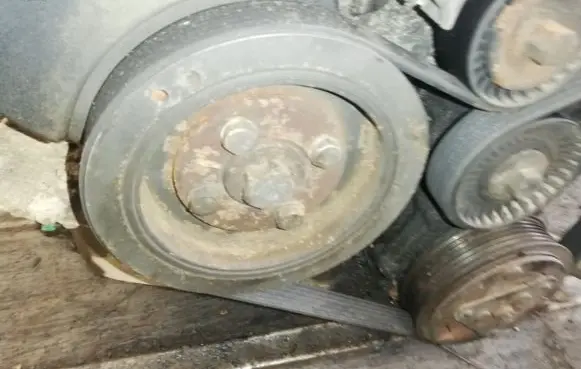 Citroen C5 Crankshaft pulley