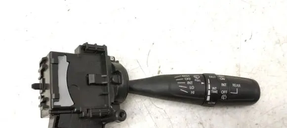 Suzuki SX4 S-Cross Wiper control stalk