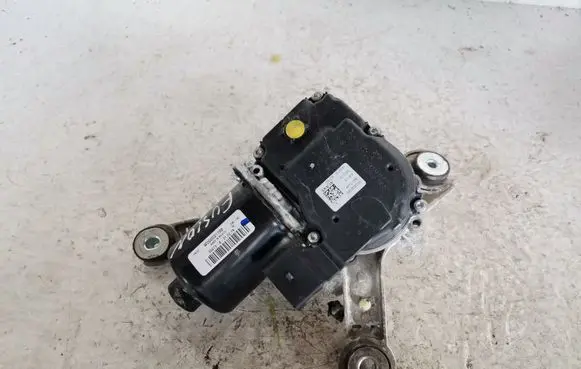 Ford Fusion II Front wiper linkage and motor W000025389
