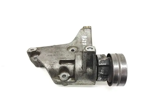 Skoda Yeti (5L) A/C compressor mount bracket 03F260885
