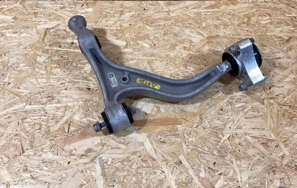 Porsche Taycan 9J1 Front control arm 971407121b 9j1407151e