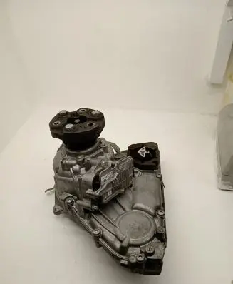 BMW X6 F16 Gearbox transfer box case 