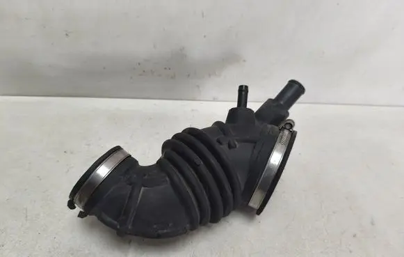 KIA Sportage Air intake hose/pipe 28130D3500