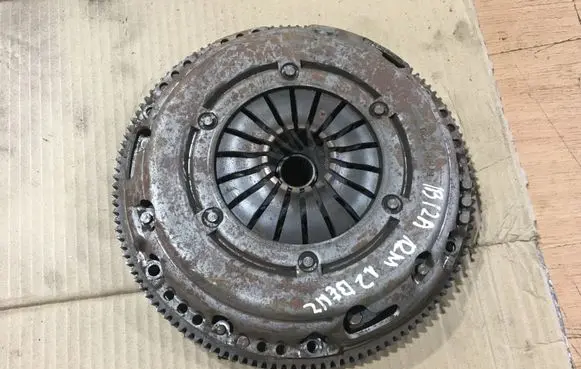 Seat Ibiza IV (6J,6P) Clutch set kit 036141032H