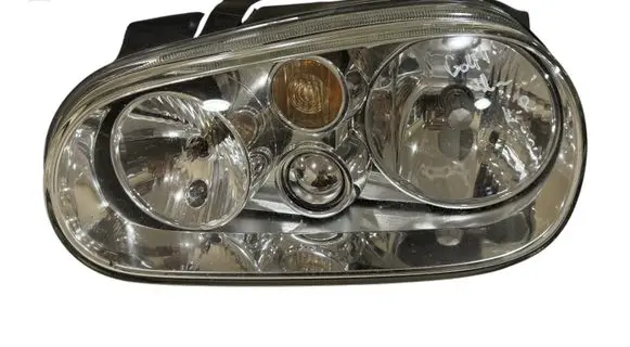 Volkswagen Golf IV Headlight/headlamp 1J1941015B