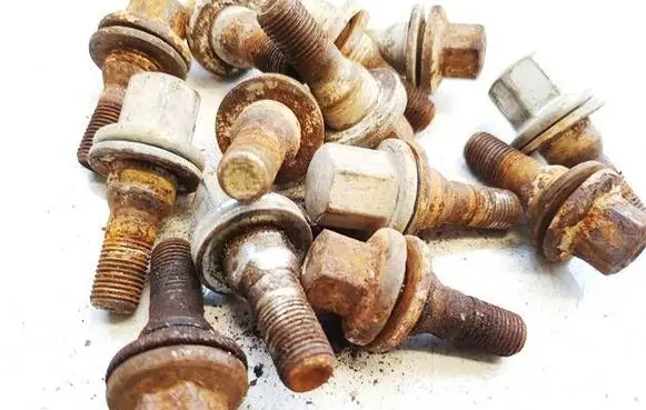Peugeot 206 Nuts/bolts 