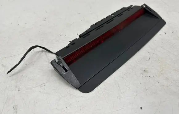Volkswagen PASSAT CC Third/center stoplight 3C8945087B